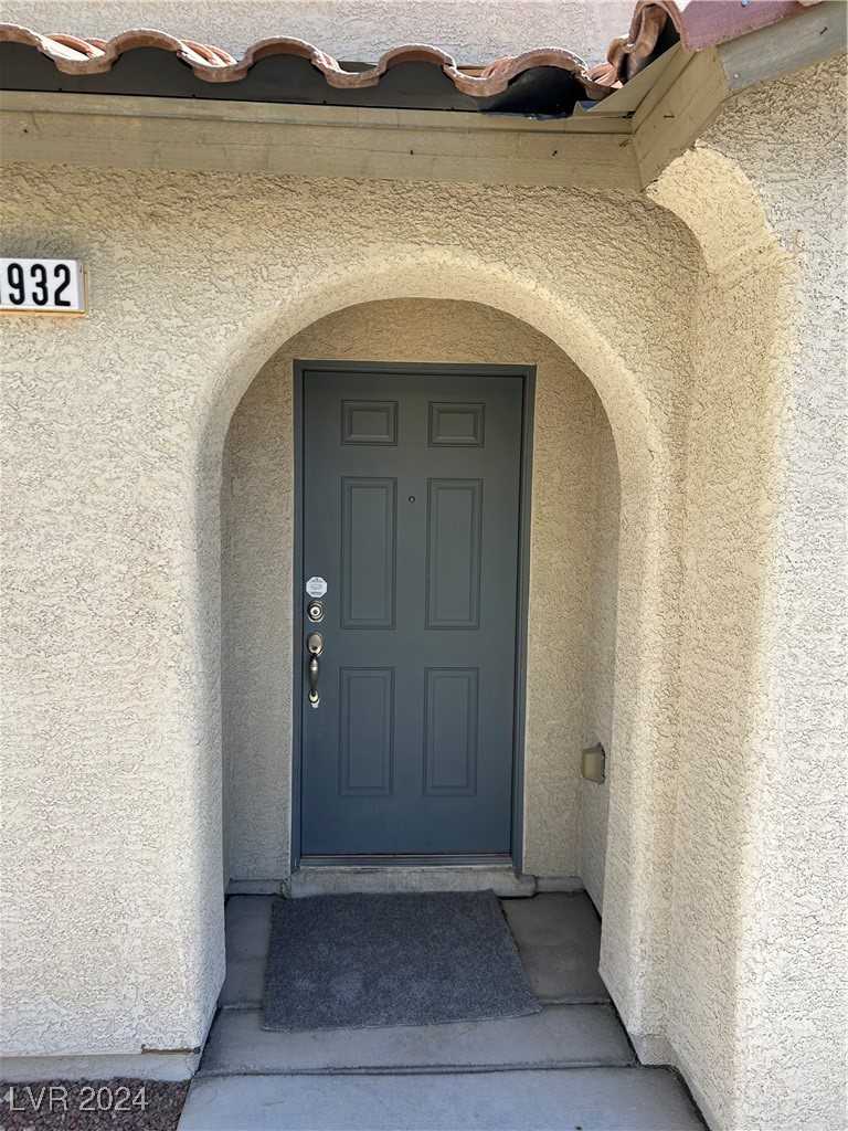 11932 Jersey Lilly Street