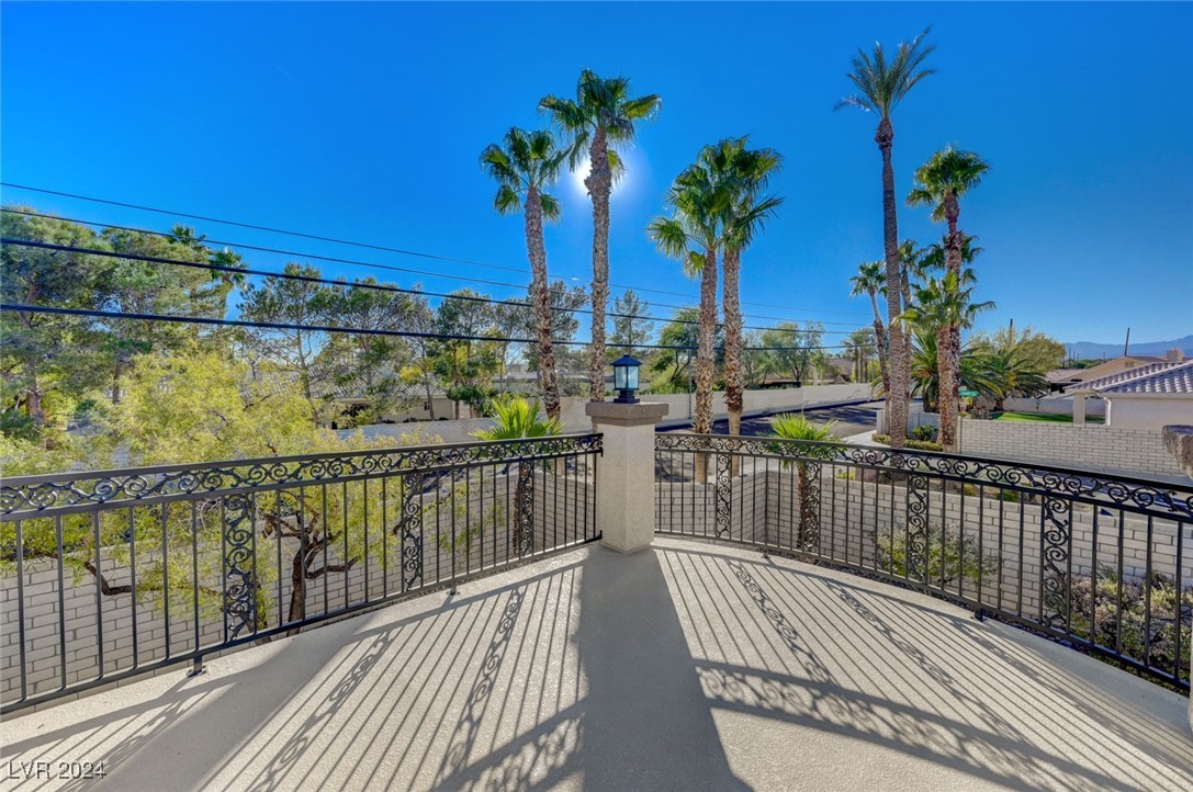 7481 Crystal Forrest Drive