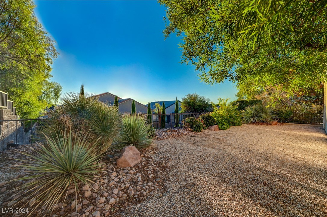 2315 Meteor Shower Street