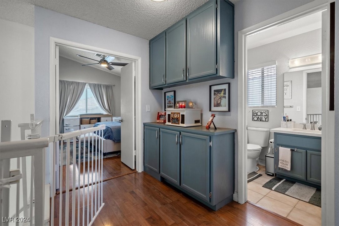 1837 Solana Del Norte Way