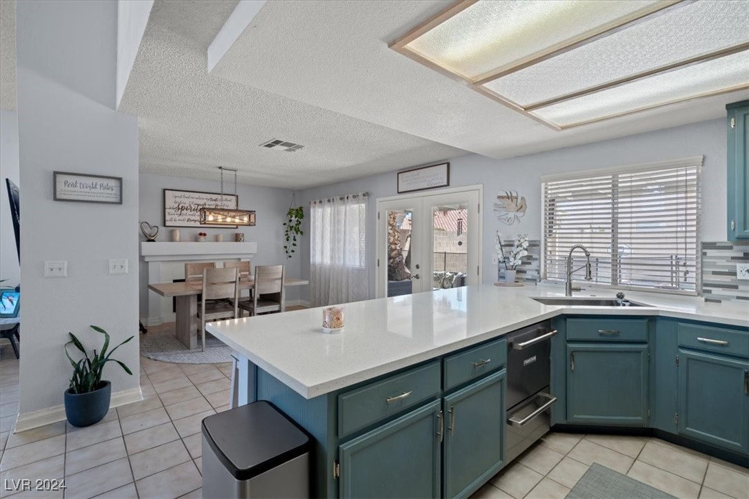 1837 Solana Del Norte Way