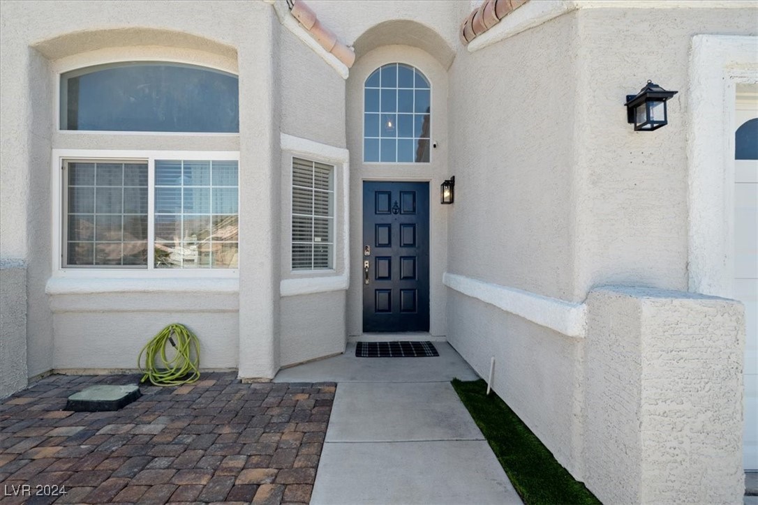 1837 Solana Del Norte Way