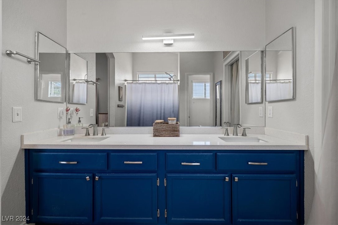 1837 Solana Del Norte Way