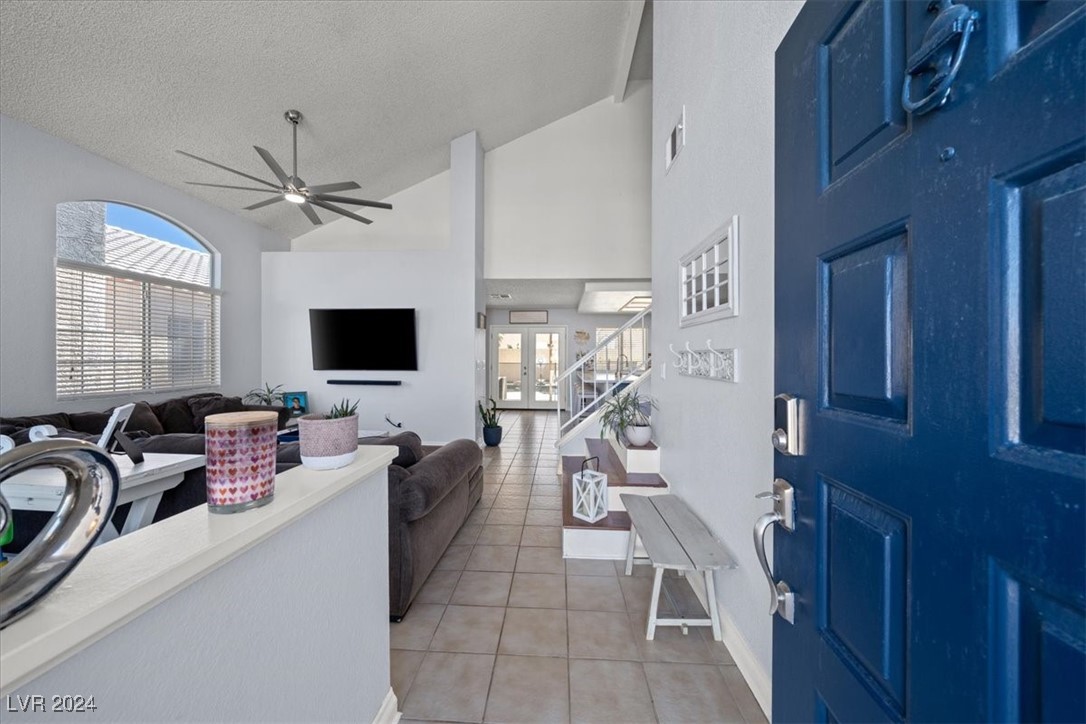 1837 Solana Del Norte Way