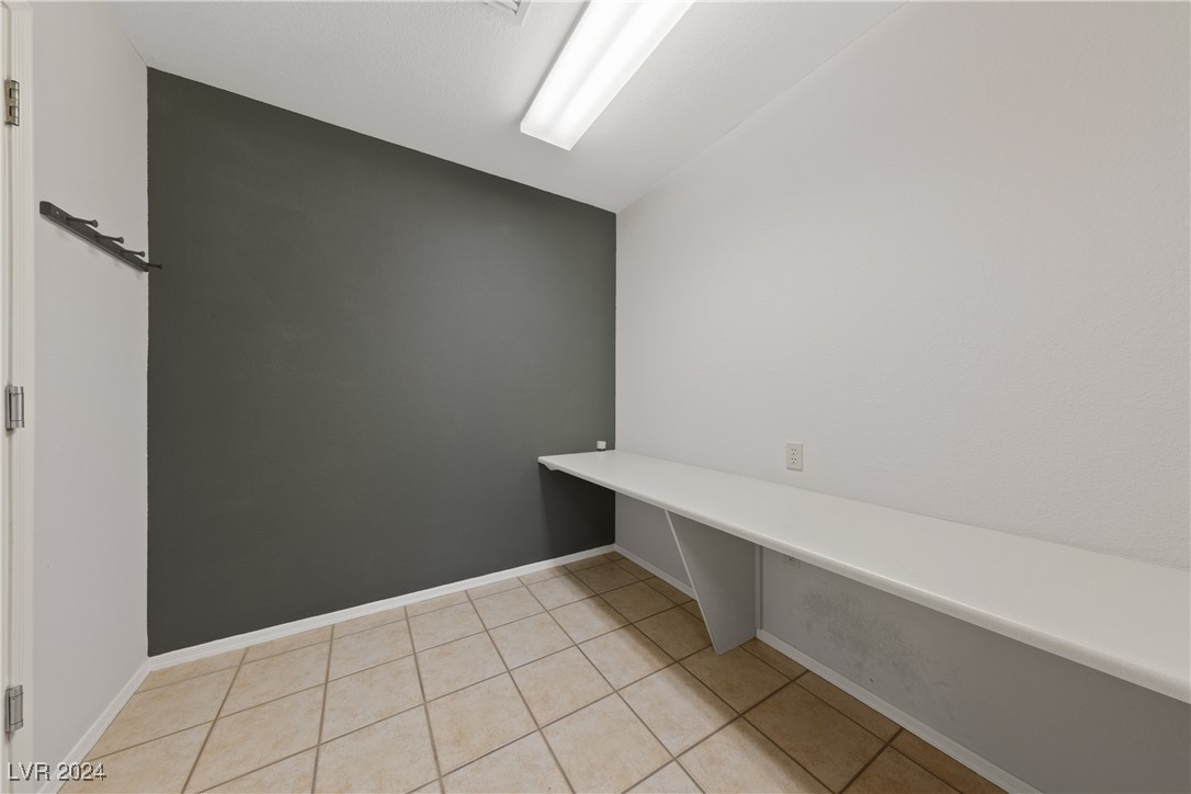 8812 Pennystone Avenue