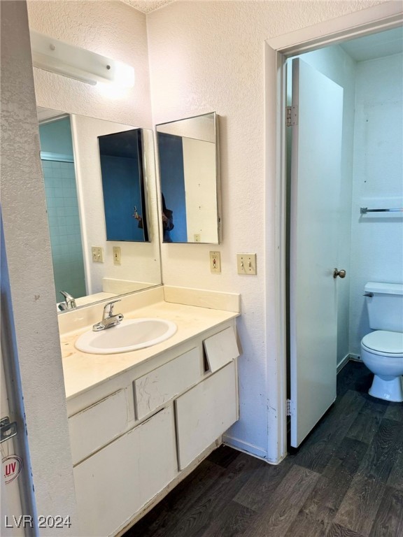 4718 Nara Vista Way 102
