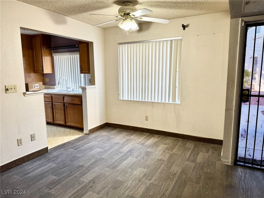 4718 Nara Vista Way 102