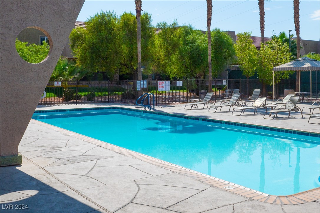 5260 River Glen Drive 261