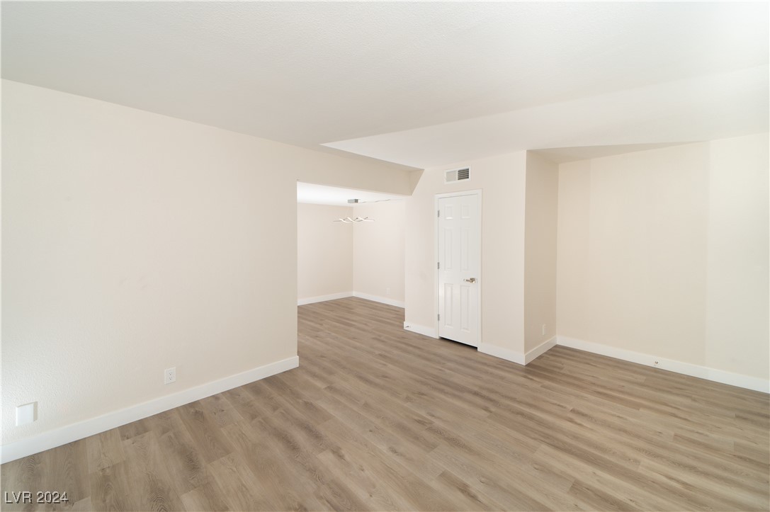 5260 River Glen Drive 261