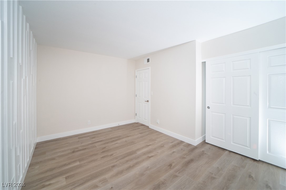 5260 River Glen Drive 261