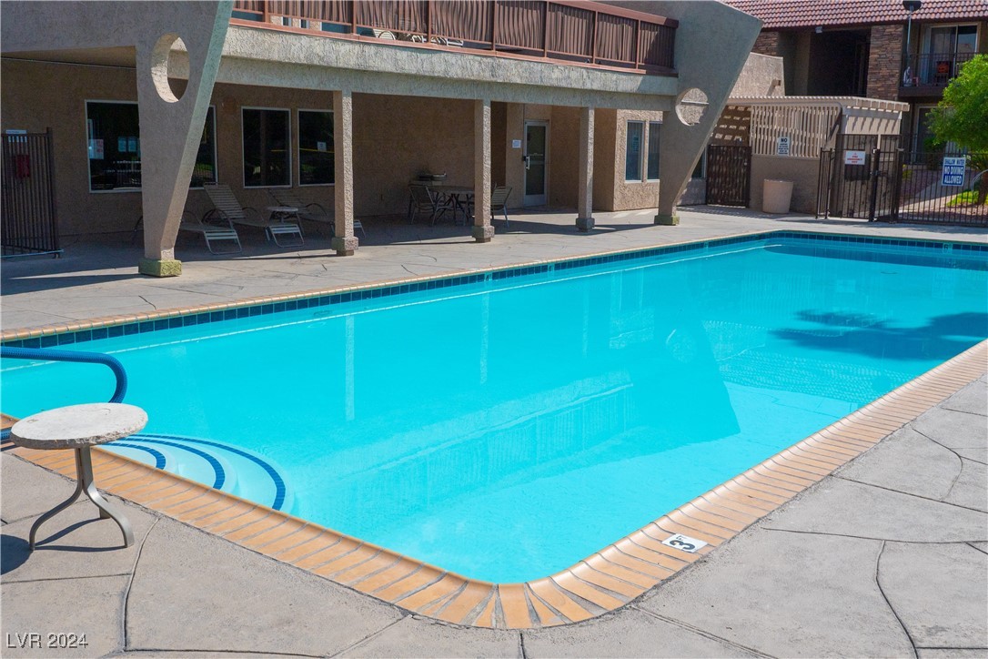 5260 River Glen Drive 261