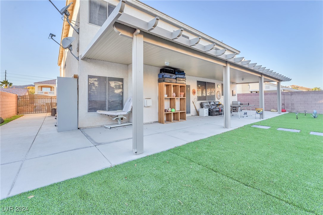 7854 Spindrift Cove Street