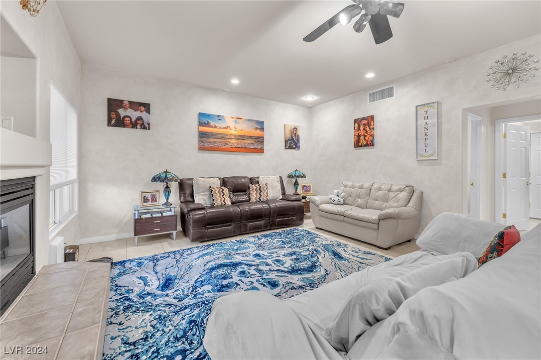 7854 Spindrift Cove Street
