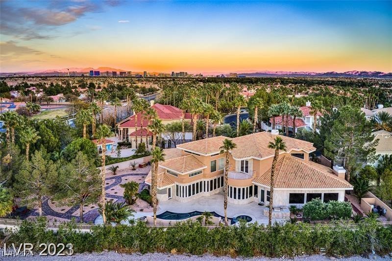 4927 Spanish Heights Drive