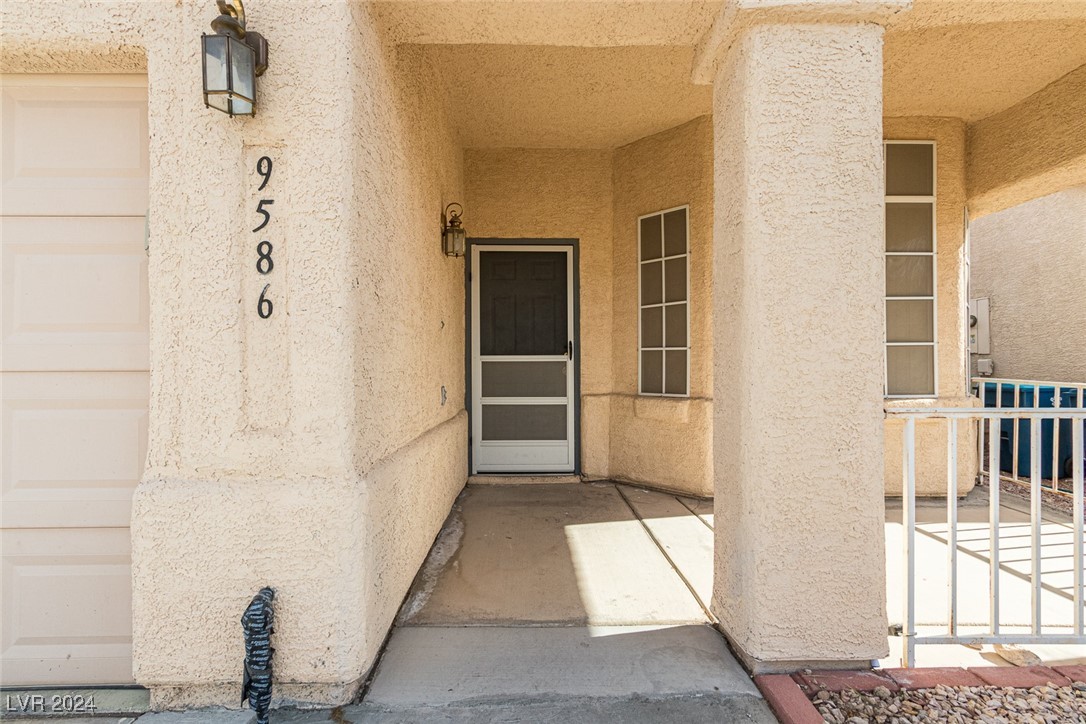 9586 Collinsleap Court