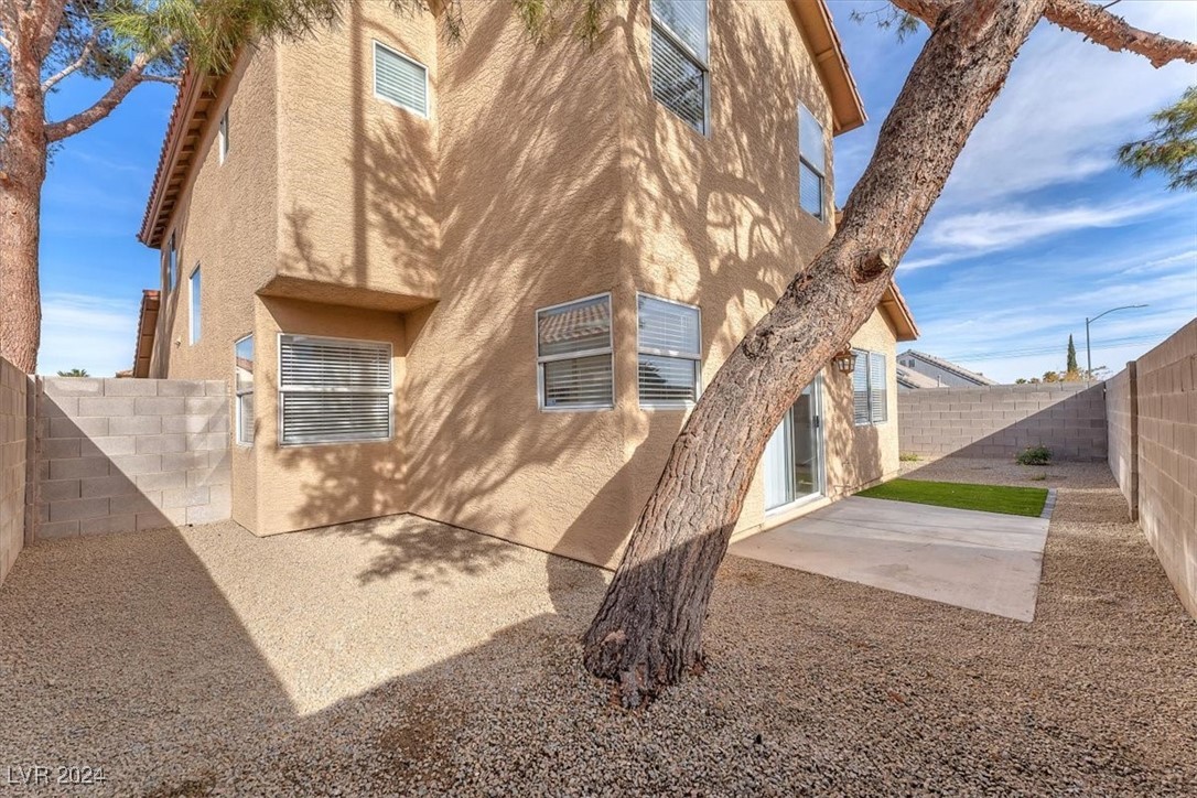 8329 Granite Peak Court