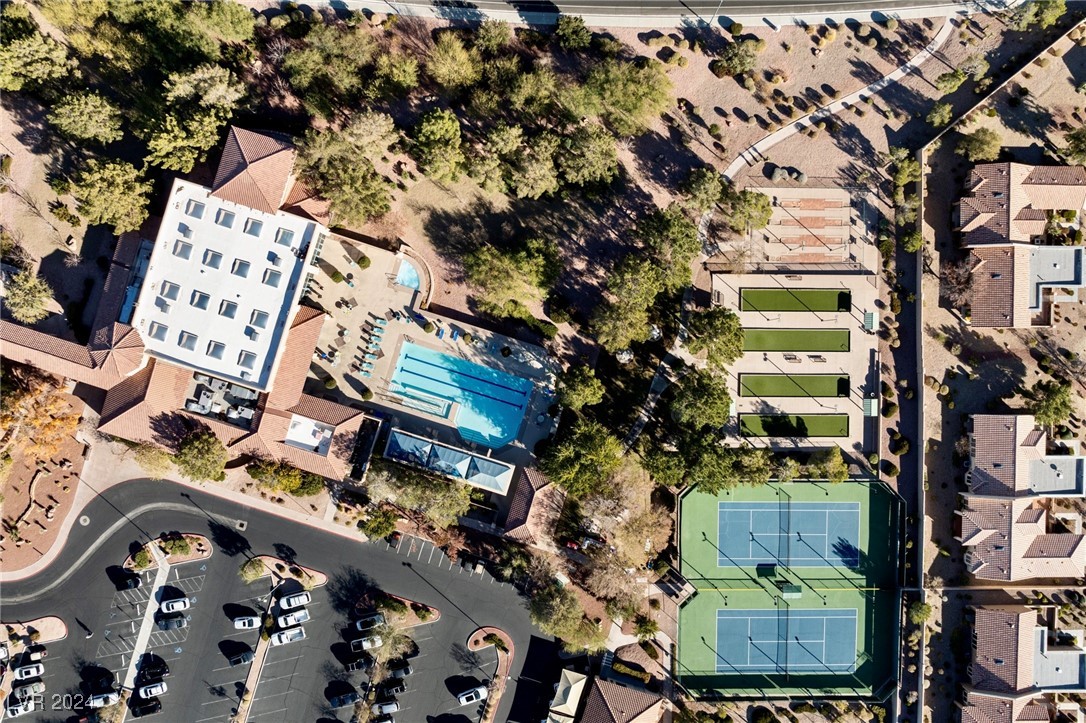 2553 Banora Point Drive