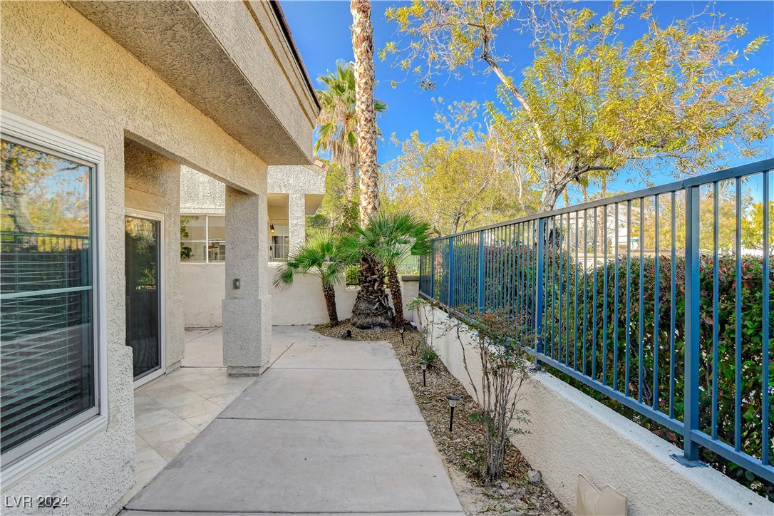 7844 Bluewater Drive