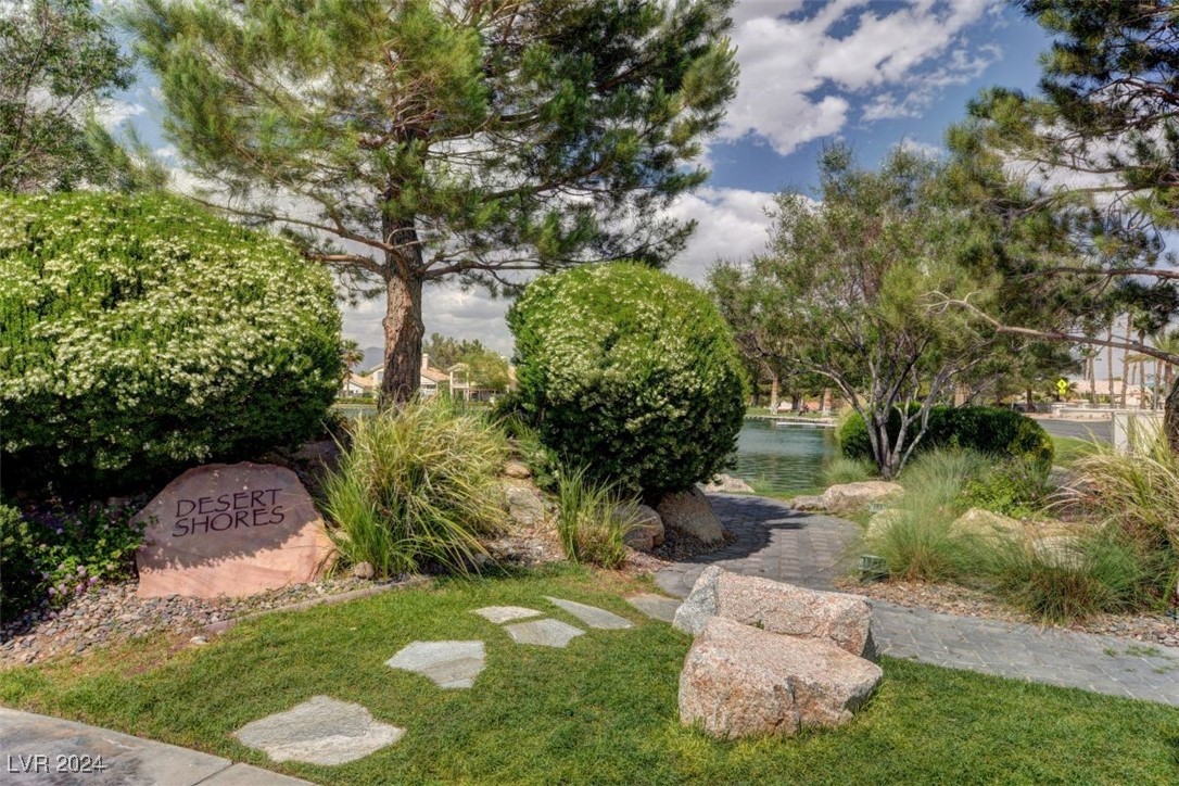 7844 Bluewater Drive