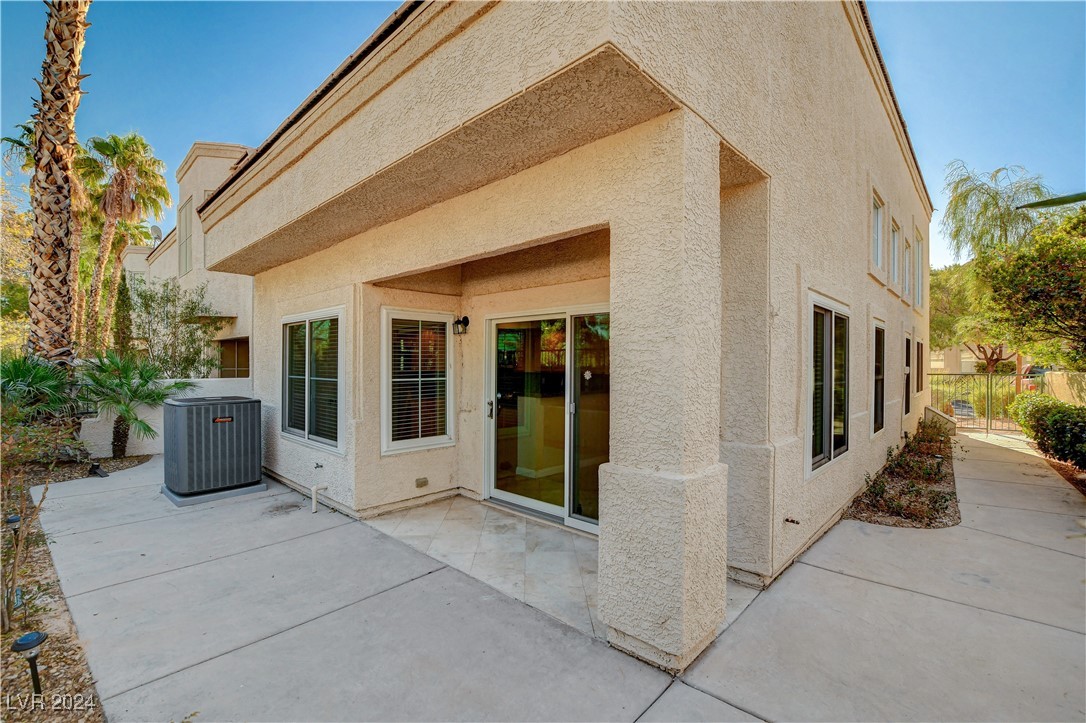 7844 Bluewater Drive