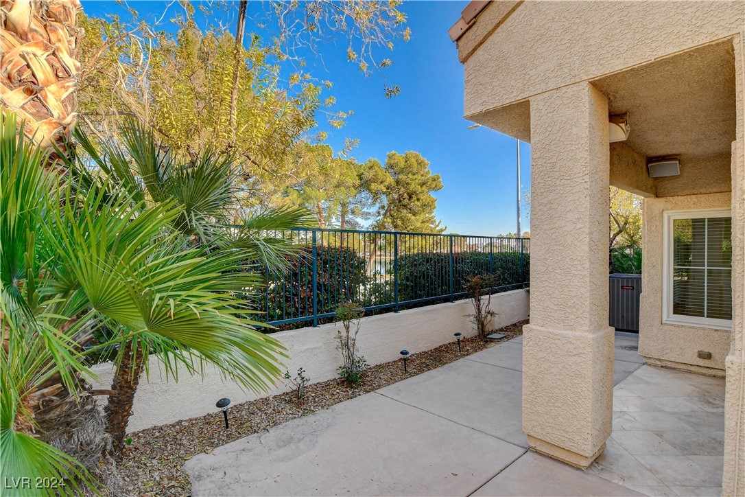 7844 Bluewater Drive