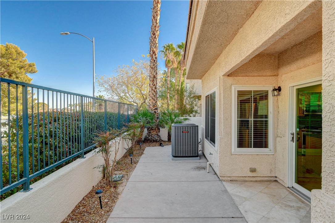 7844 Bluewater Drive