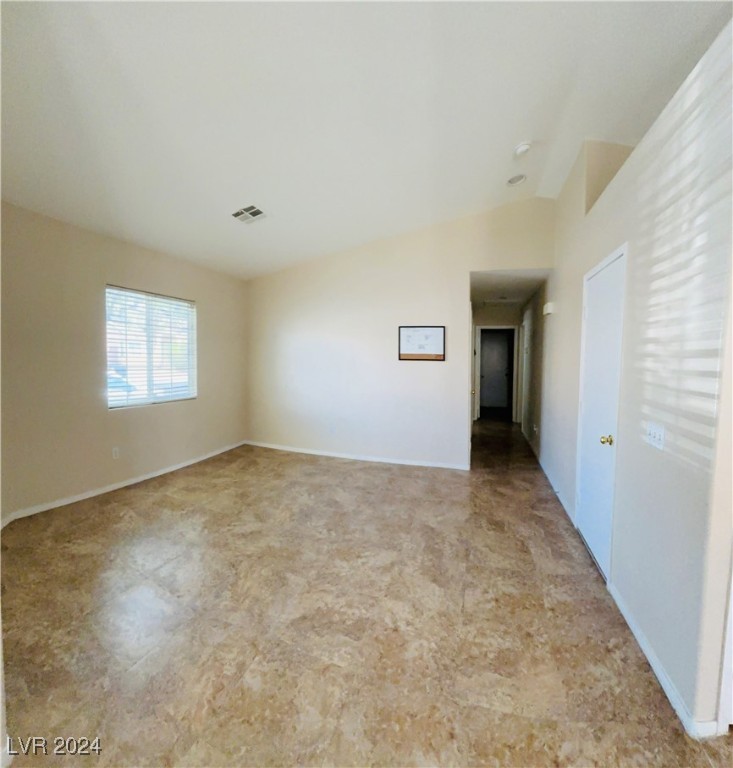 4607 Victoria Garden Avenue