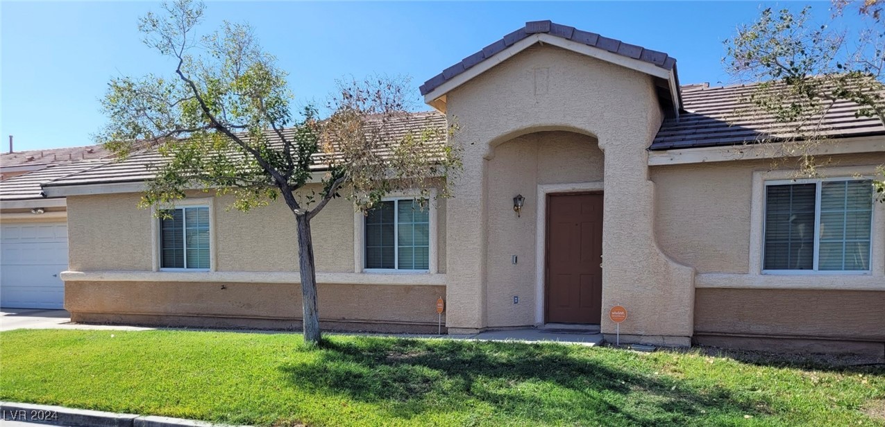 4607 Victoria Garden Avenue