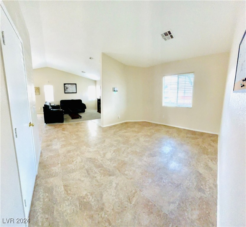 4607 Victoria Garden Avenue