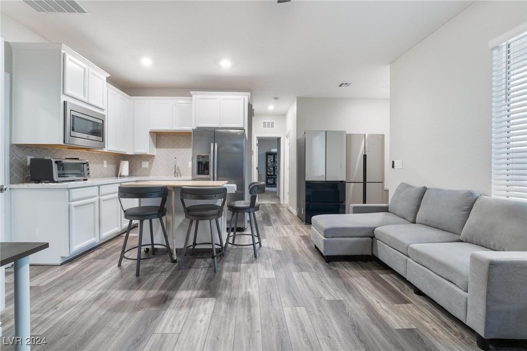 4008 West Le Baron Avenue