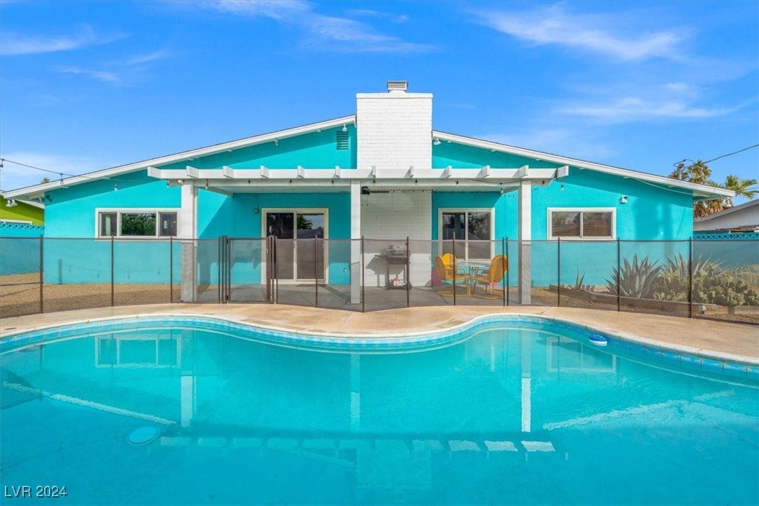 1589 Raindance Way