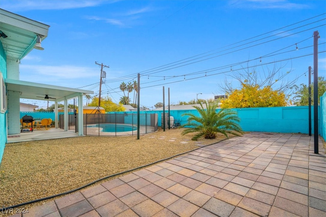 1589 Raindance Way