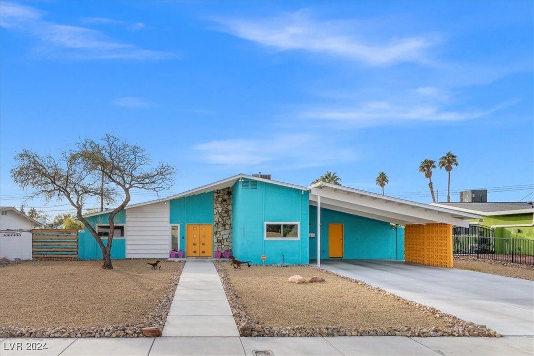 1589 Raindance Way