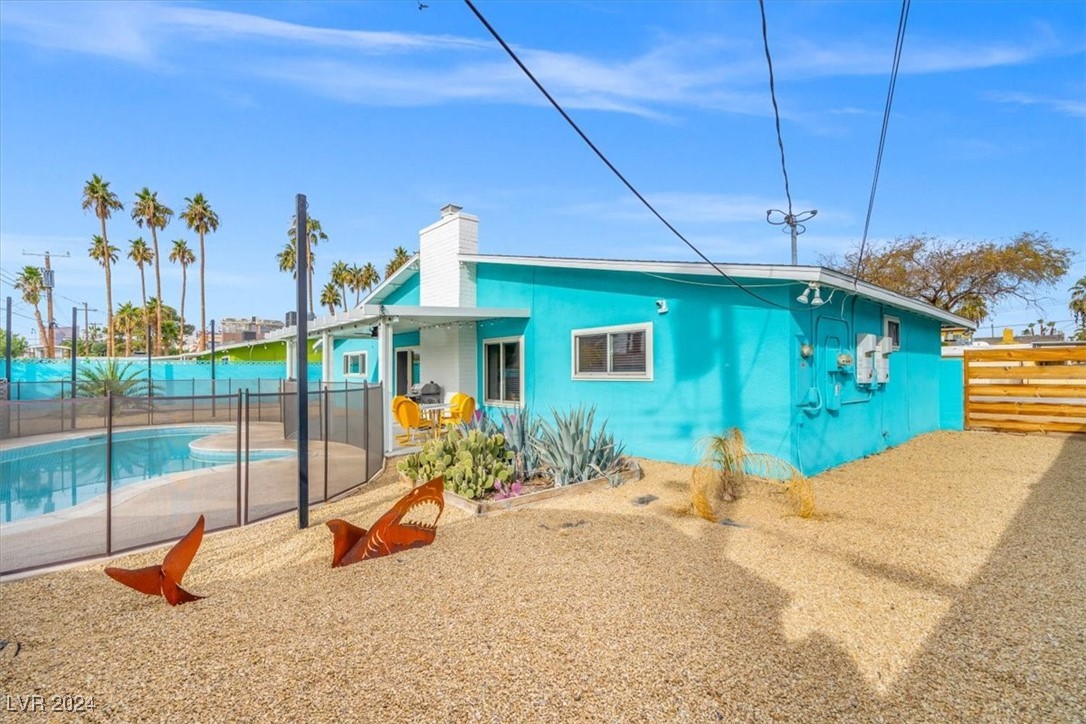 1589 Raindance Way