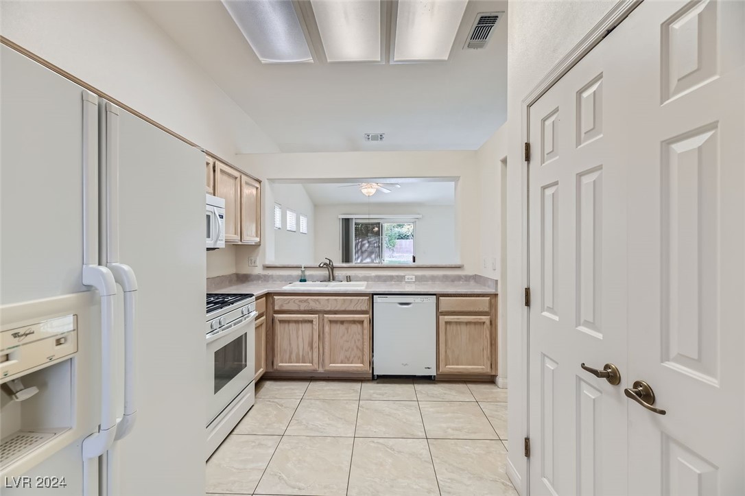 511 Dart Brook Place