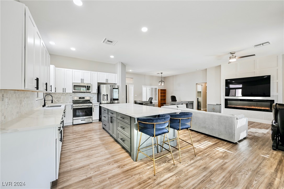 2821 Vista Butte Drive