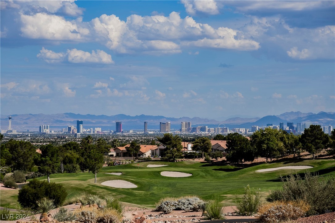 2821 Vista Butte Drive