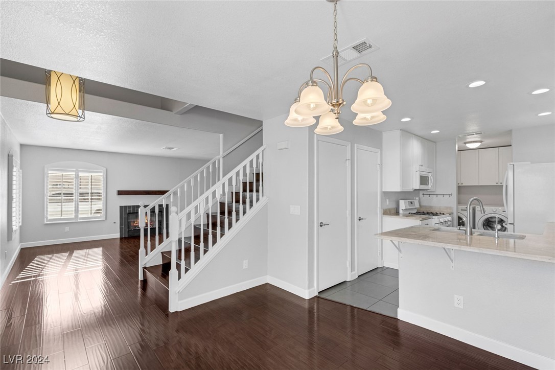 3428 Twilight Star Drive