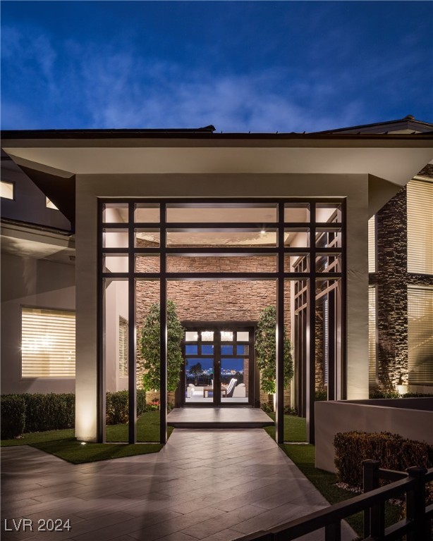 633 Saint Croix Street