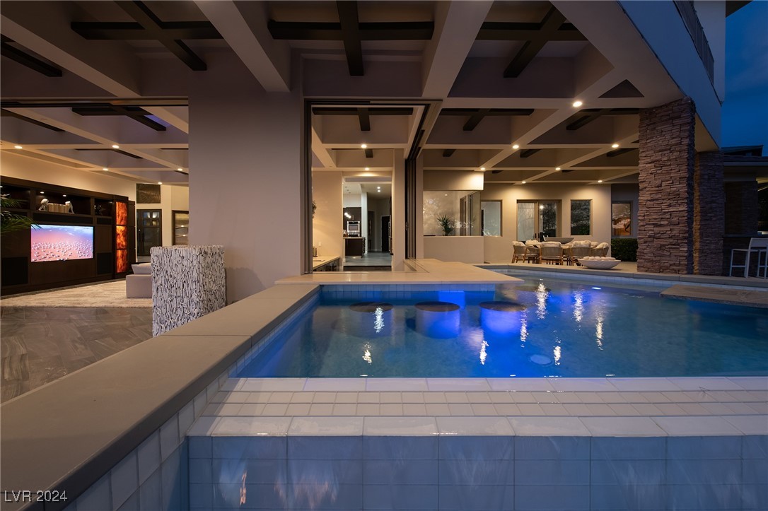 633 Saint Croix Street