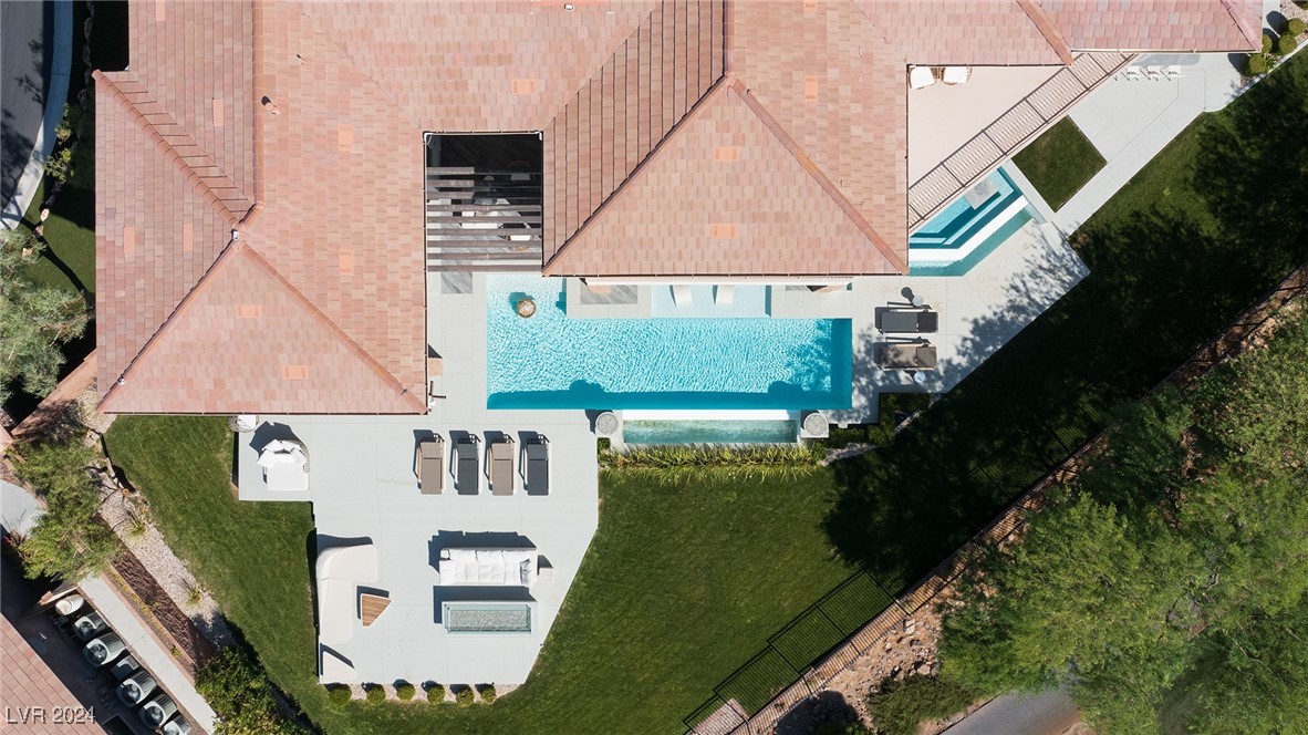 633 Saint Croix Street