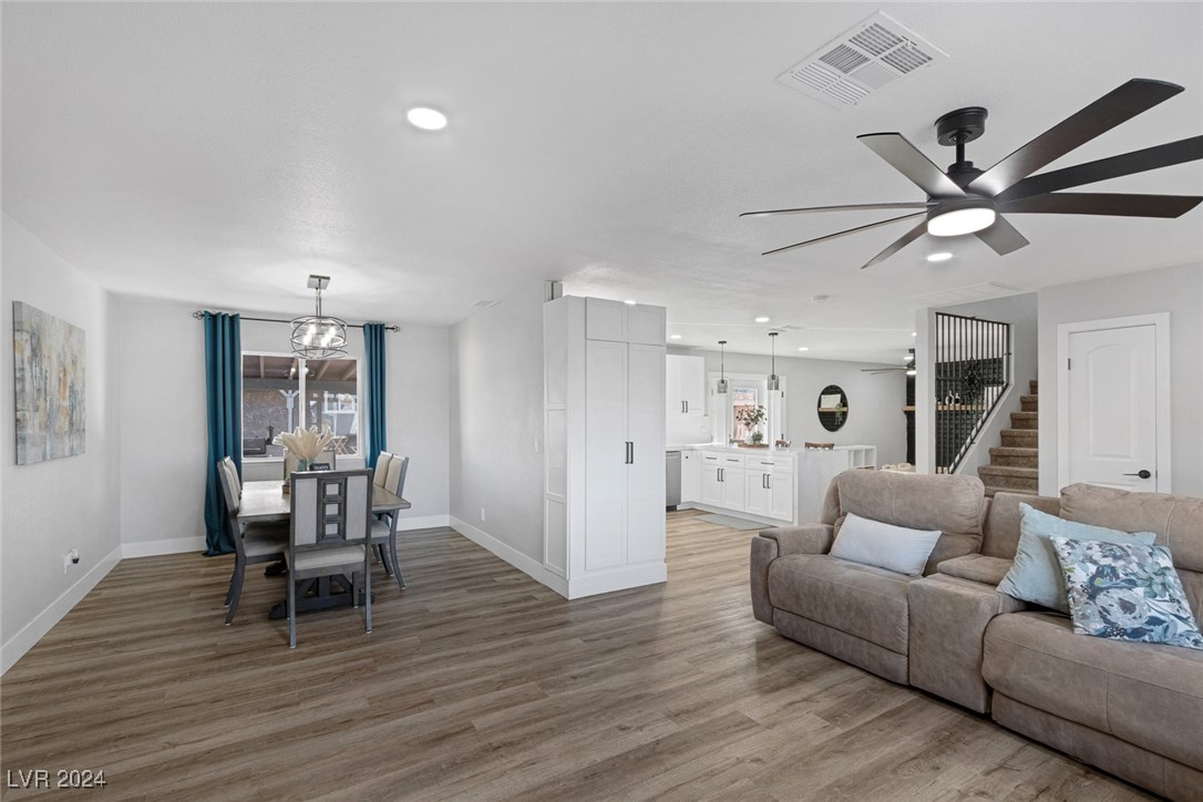 657 Glenwood Lane
