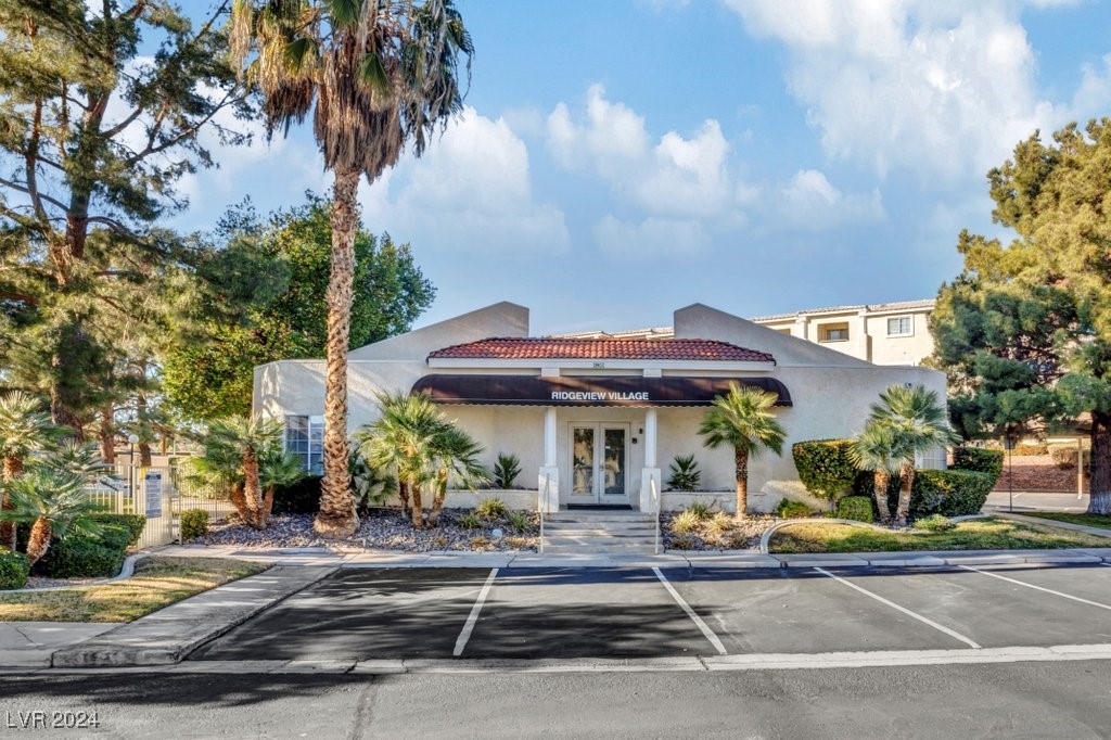 1951 Scimitar Drive 1951