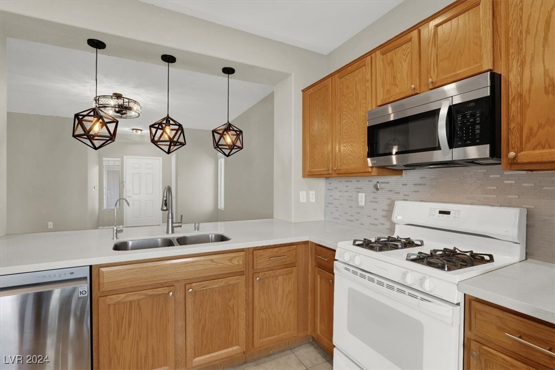 566 Cypress Gardens Place