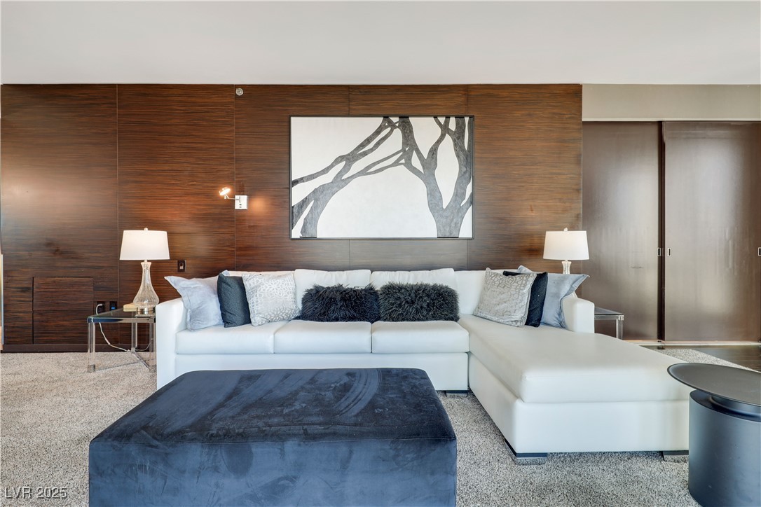 4381 West Flamingo Road 5201