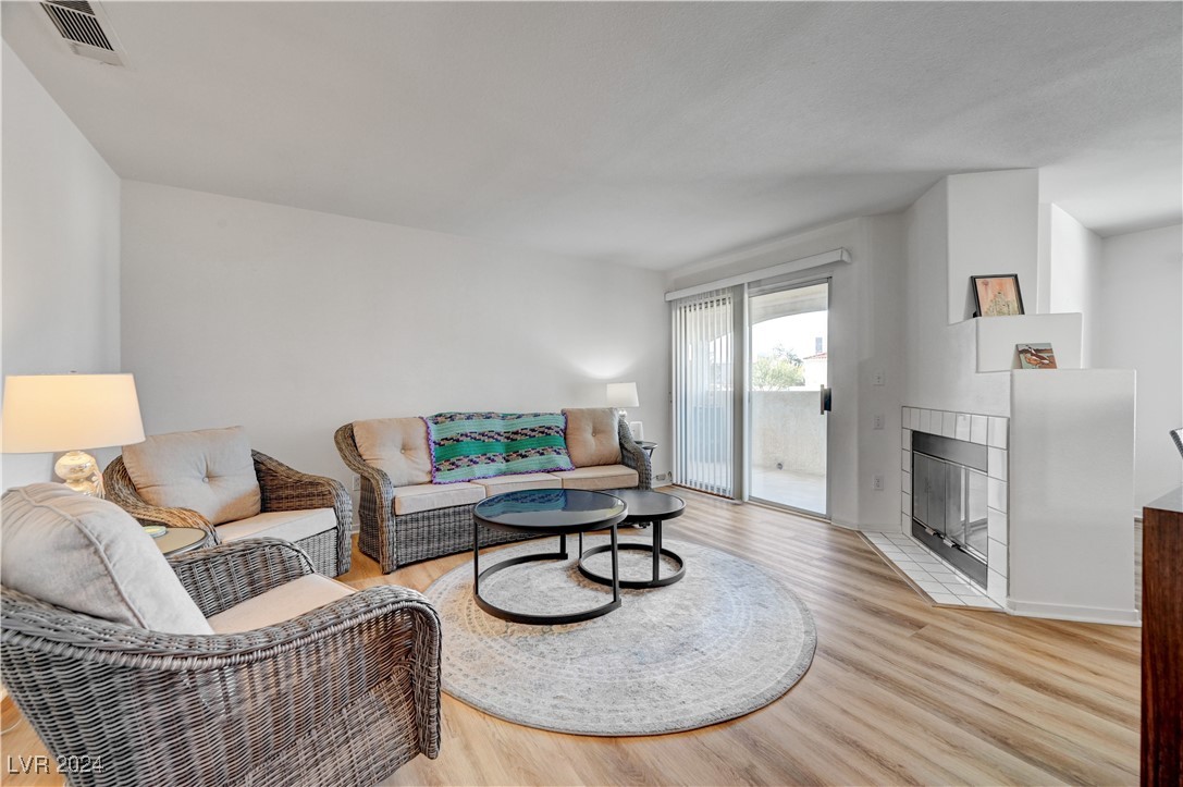 698 South Racetrack Road 1621