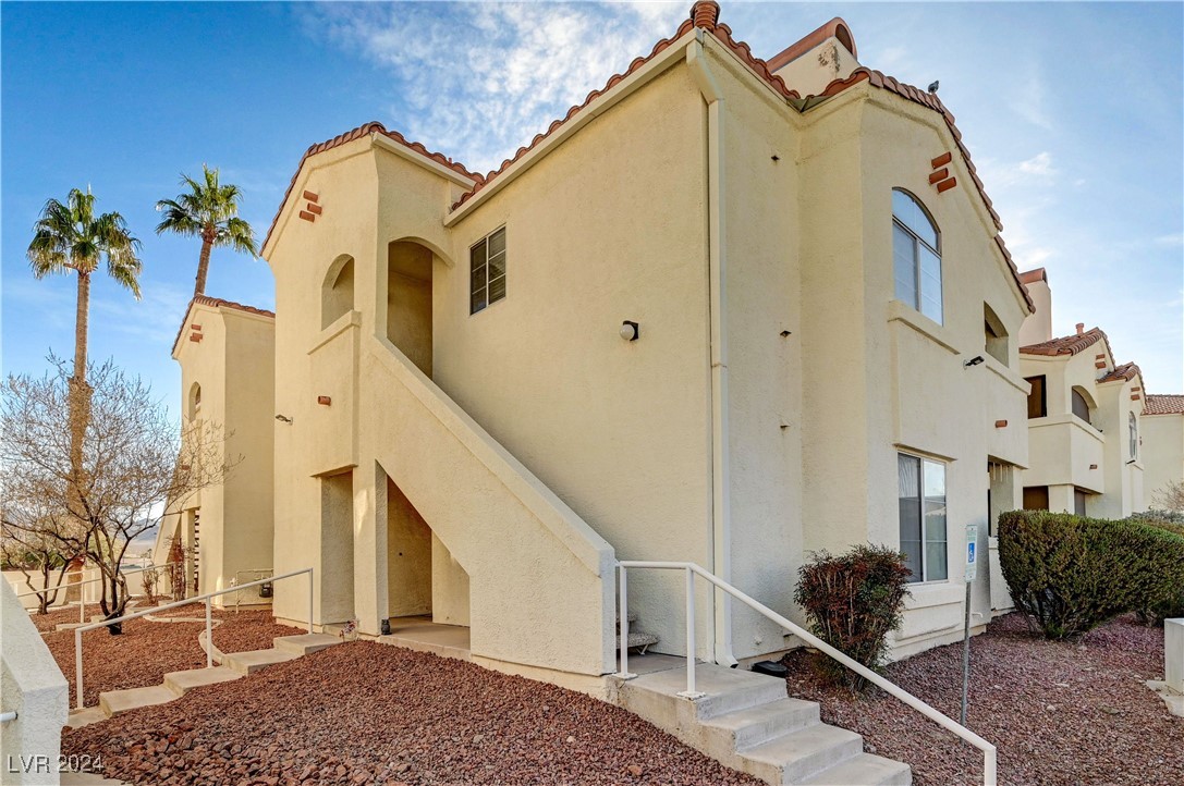 698 South Racetrack Road 1621