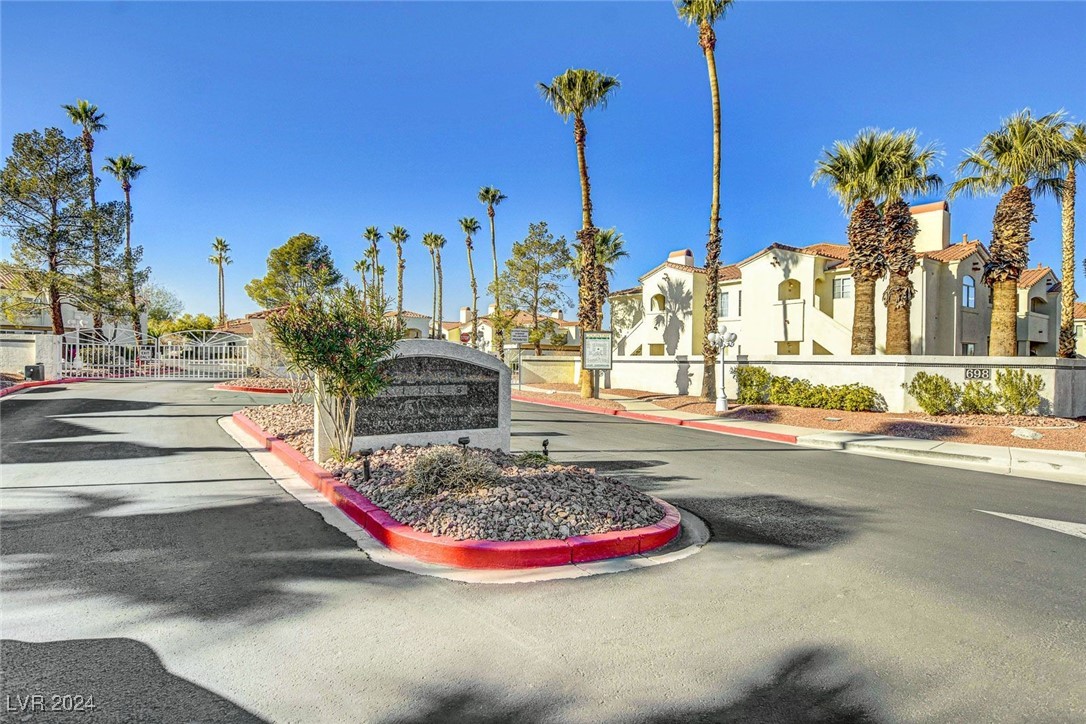 698 South Racetrack Road 1621