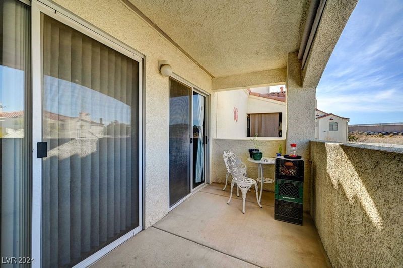 698 South Racetrack Road 1621