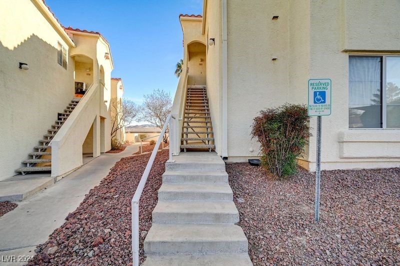 698 South Racetrack Road 1621